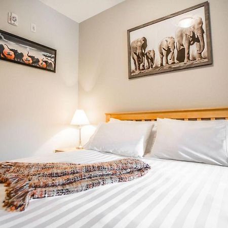 Beautiful Peak Vista - 2Br W Stunning Mt Views Villa Canmore Buitenkant foto